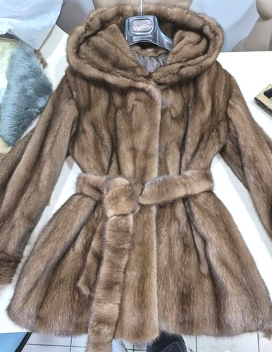 Pelliccia visone marrone con - visone,